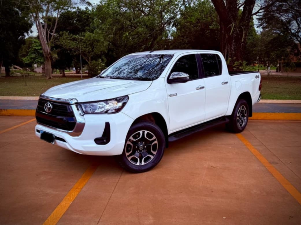 Toyota Hilux Srv