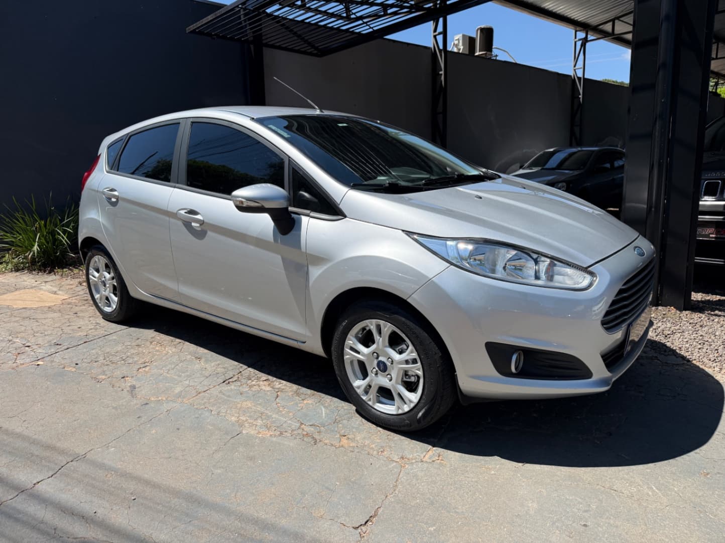 Ford FIESTA SE 1.6 HACHT SE AUTOMATICO